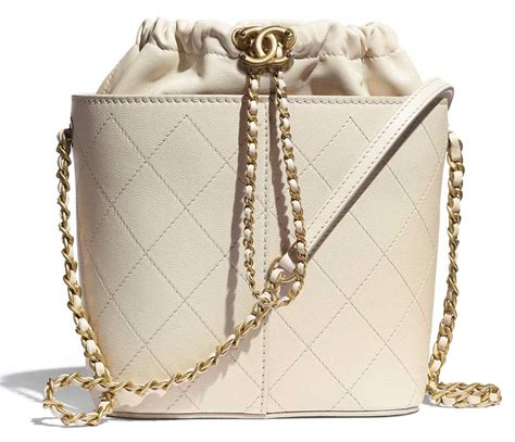 borsa chanel conchiglia prezzo|Chanel borse.